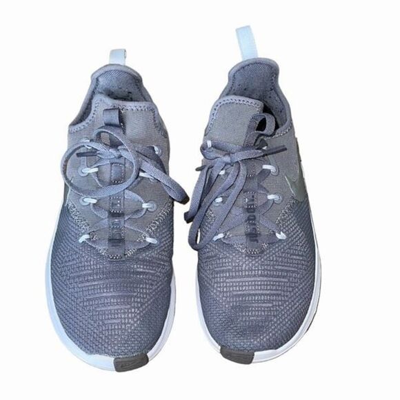 Nike Womens Free TR Gunsmoke Low Top Running Tennis Sneaker Shoes Gray White Siz - Picture 2 of 9